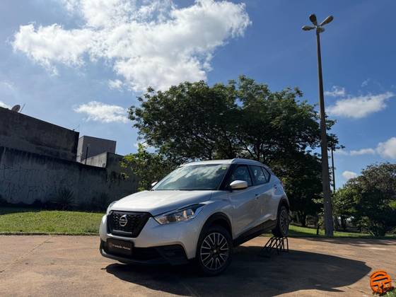NISSAN KICKS 1.6 16V FLEXSTART S DIRECT 4P XTRONIC NISSAN KICKS 1.6 16V FLEXSTART S DIRECT 4P XTRONIC